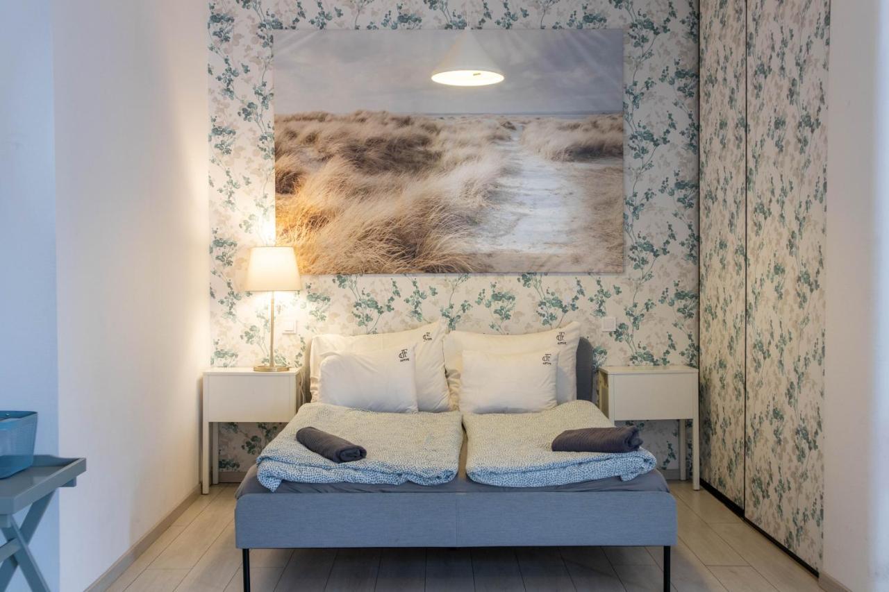 D.Five Iranyi Apartment Budapest Luaran gambar